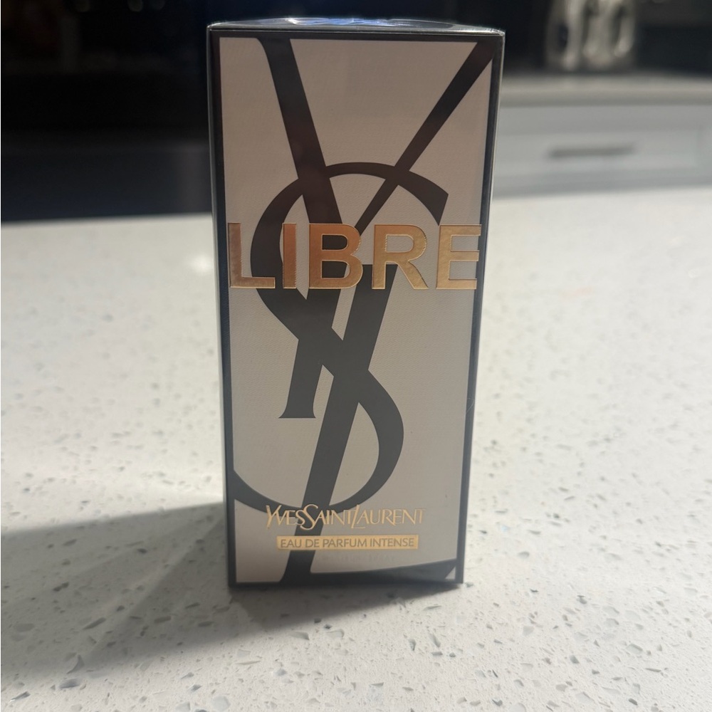 Yves Saint Laurent Libre Eau de Parfum Intense - Black and Gold